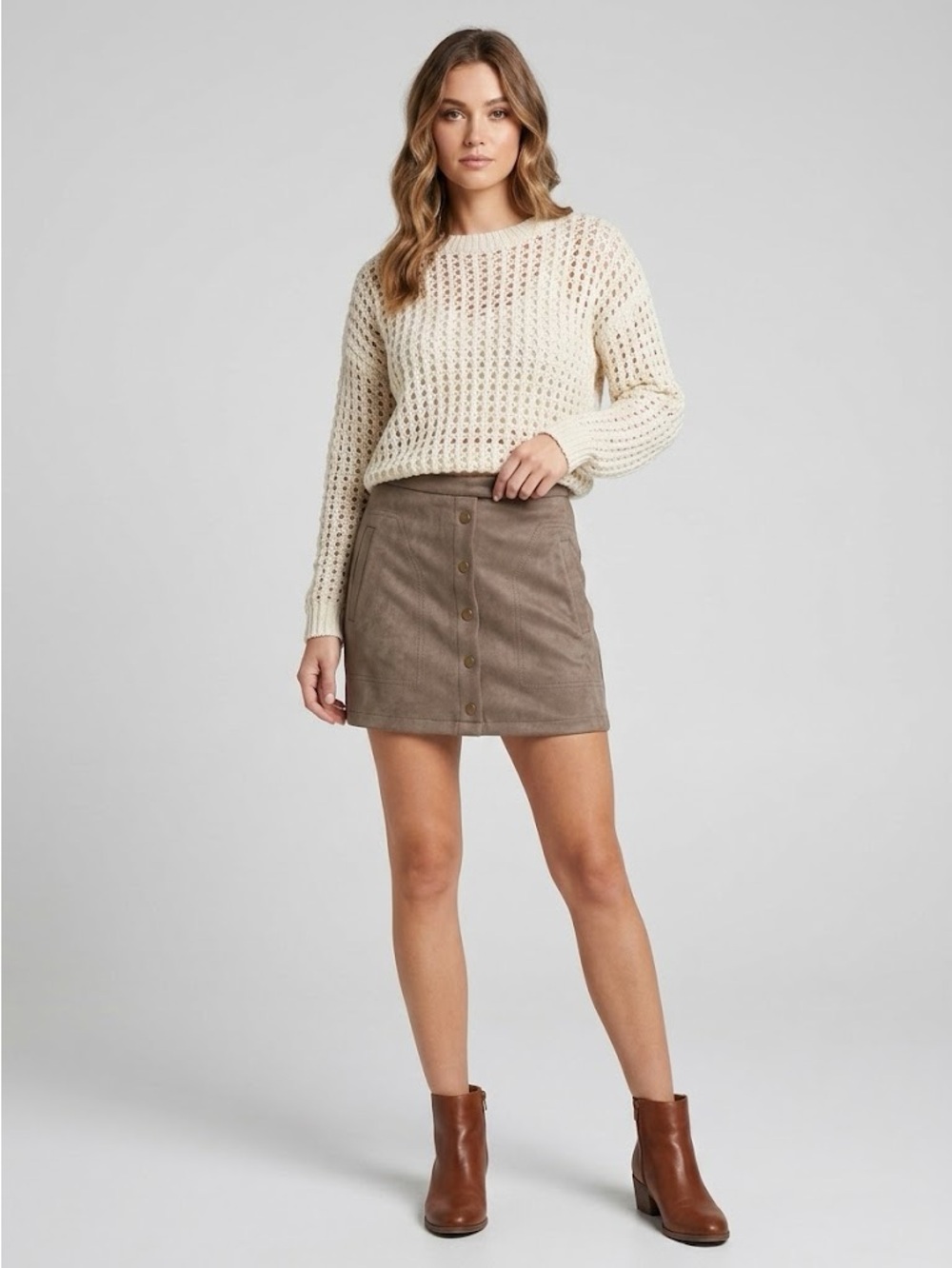 Ivy & Leo Lined Faux Suede Button Front Mini Skirt Taupe Size M Fall Transition